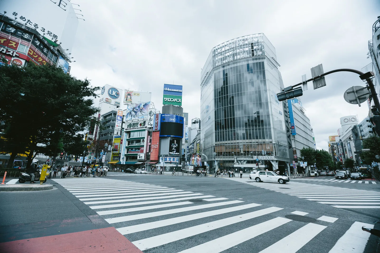 渋谷の広告媒体資料10選！駅・駅地下・屋外ビジョンの広告枠を紹介！