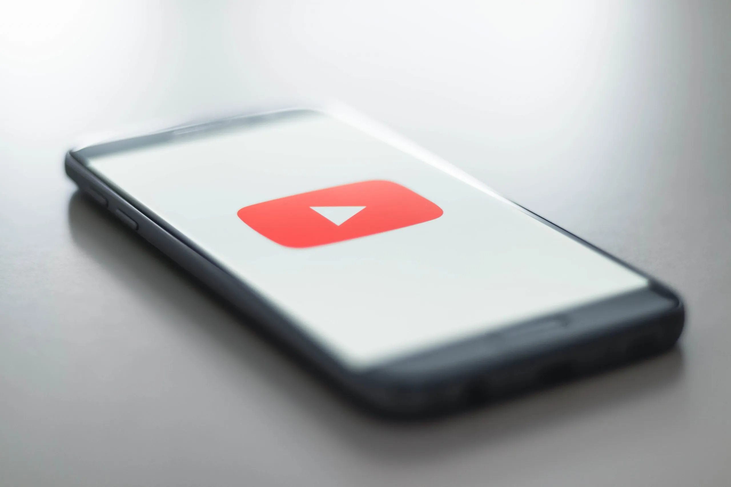 YouTubeのSEO対策方法を解説！3つのポイントで最適化！