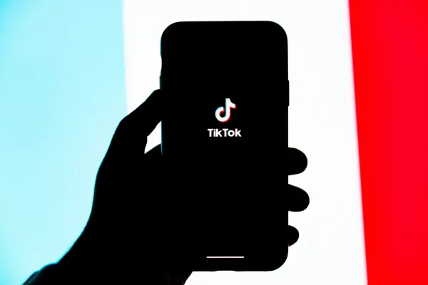 TikTokerにPR案件を依頼するには？依頼方法、成功事例など徹底解説