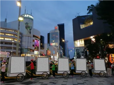 【渋谷センター街も走行可能】移動広告媒体アドクルの媒体資料