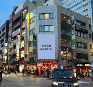 【新宿】西武新宿駅前ビジョン　歌舞伎町＠ビジョンの媒体資料